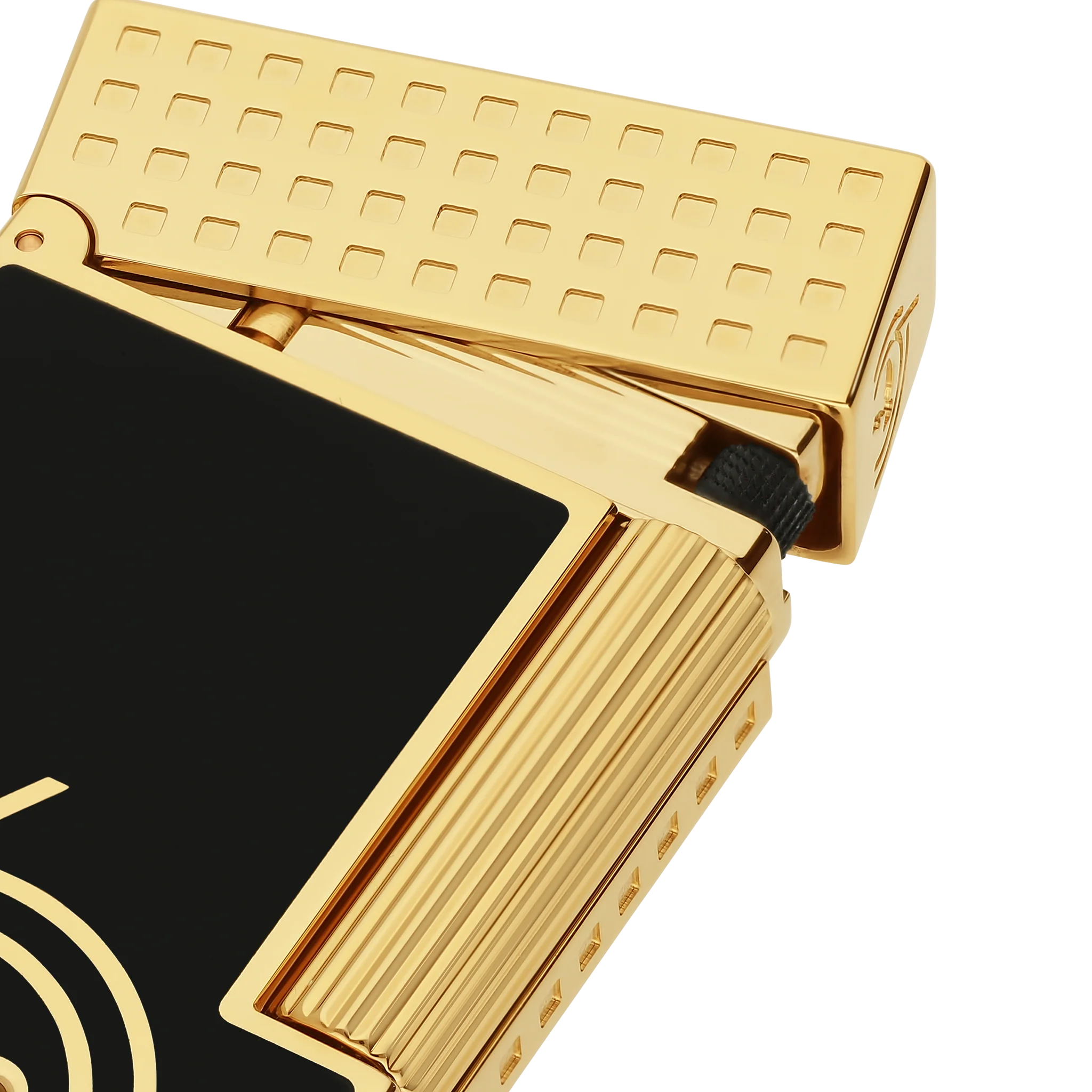 016472n 2 png.webp